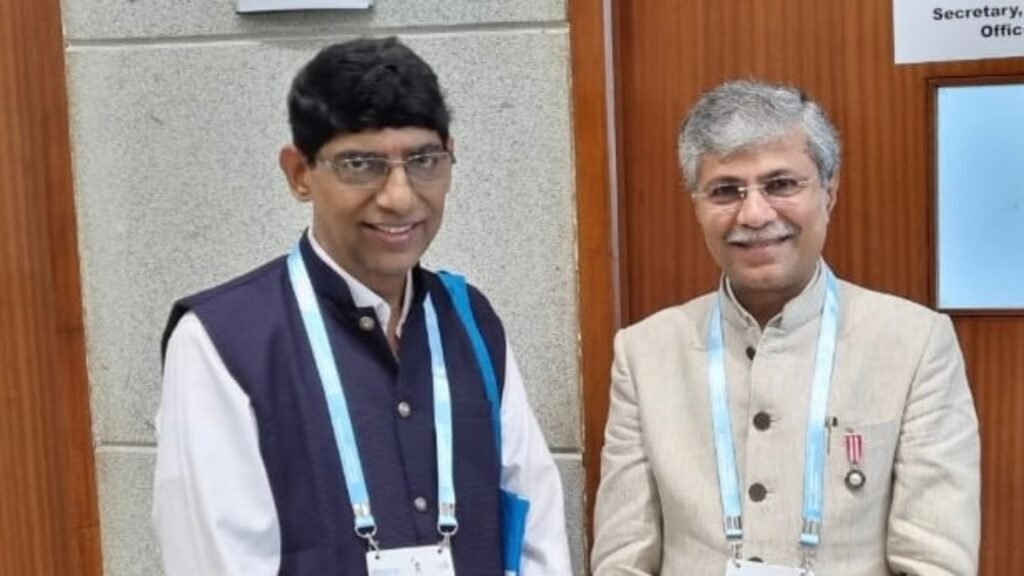 Dr S R Narahari (left) with Union Ayush Secretary Dr Vaidya Rajesh Kotecha at the venue of recently concluded WHO Global Summit on Traditional Medicine in Gujarat.